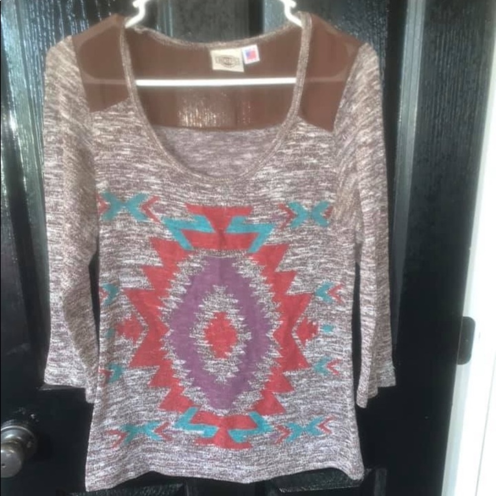 Long sleeved top